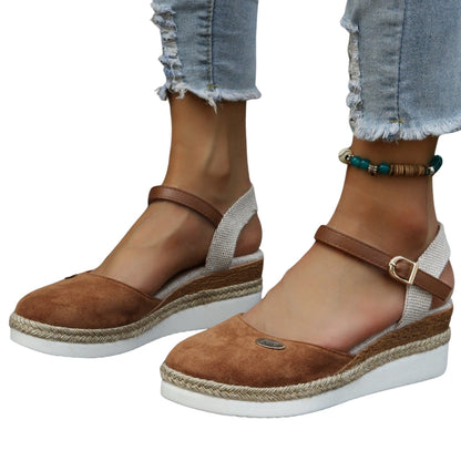 Sandales compensées avec bride à boucle réglable