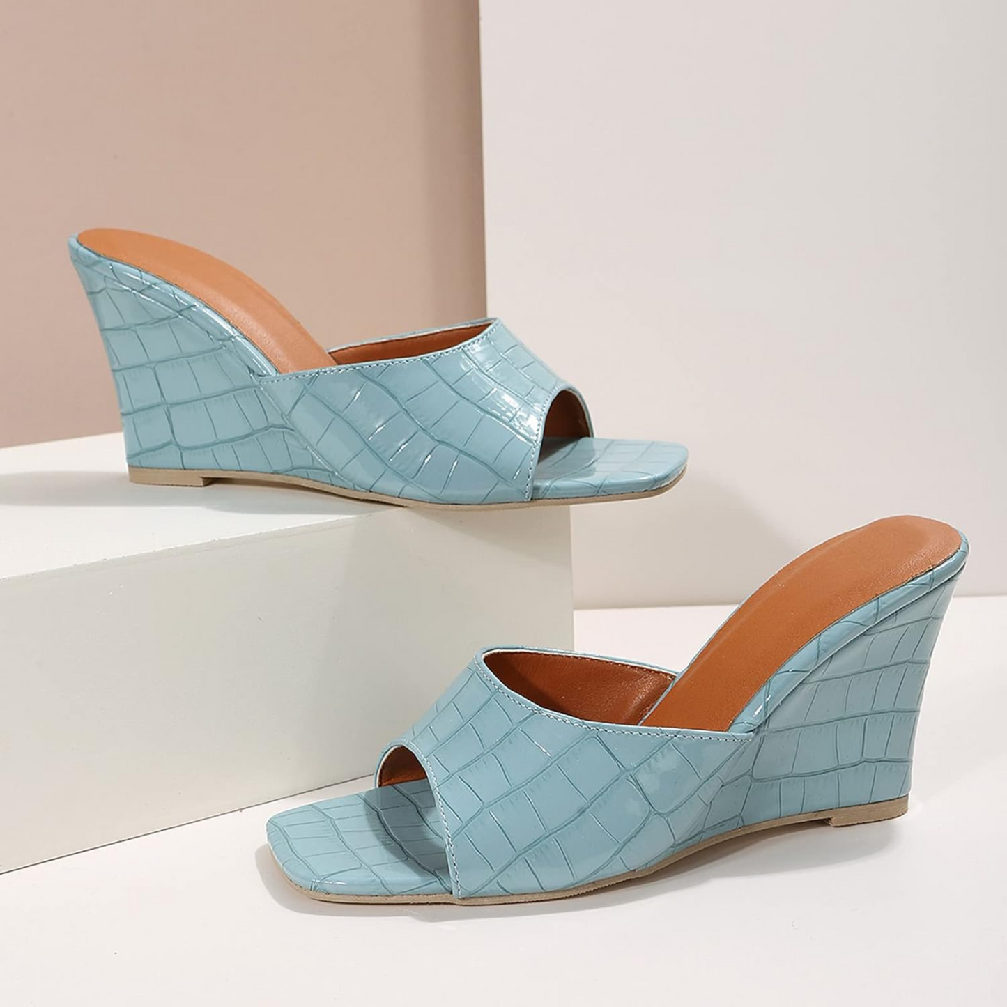 Women's Leather Wedge Cushioned Shoes