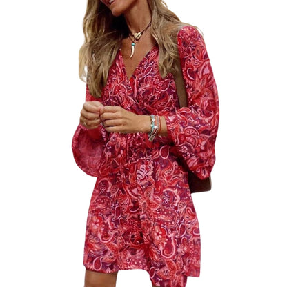 Mini-robe bohème à décolleté en V avec manches cloche