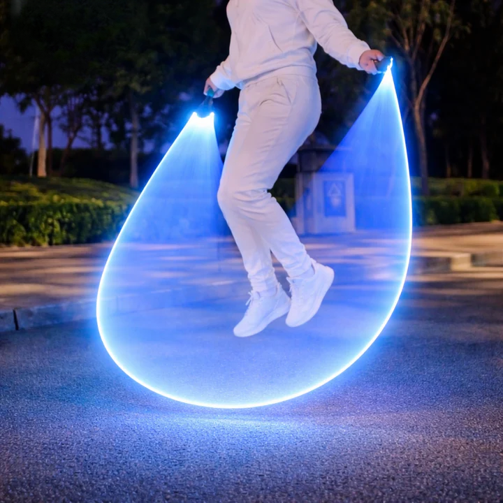 LED-Springseil mit leuchtender Seilbahn – Spaß bei Tag und Nacht Zorenza