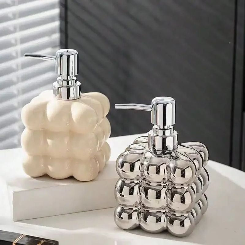 BubbleFlow – Square Soap Dispenser with Bubble Design | Stylish Dispenser for Bathroom and Kitchen