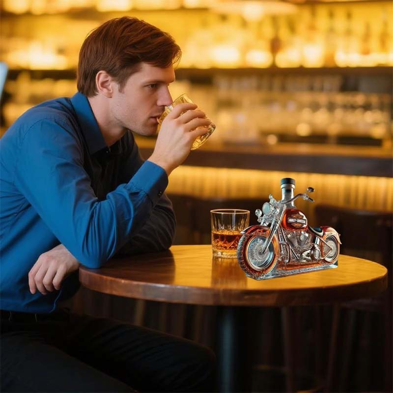MotoMemento™ / Creative Glass Motorcycle Wine Bottle