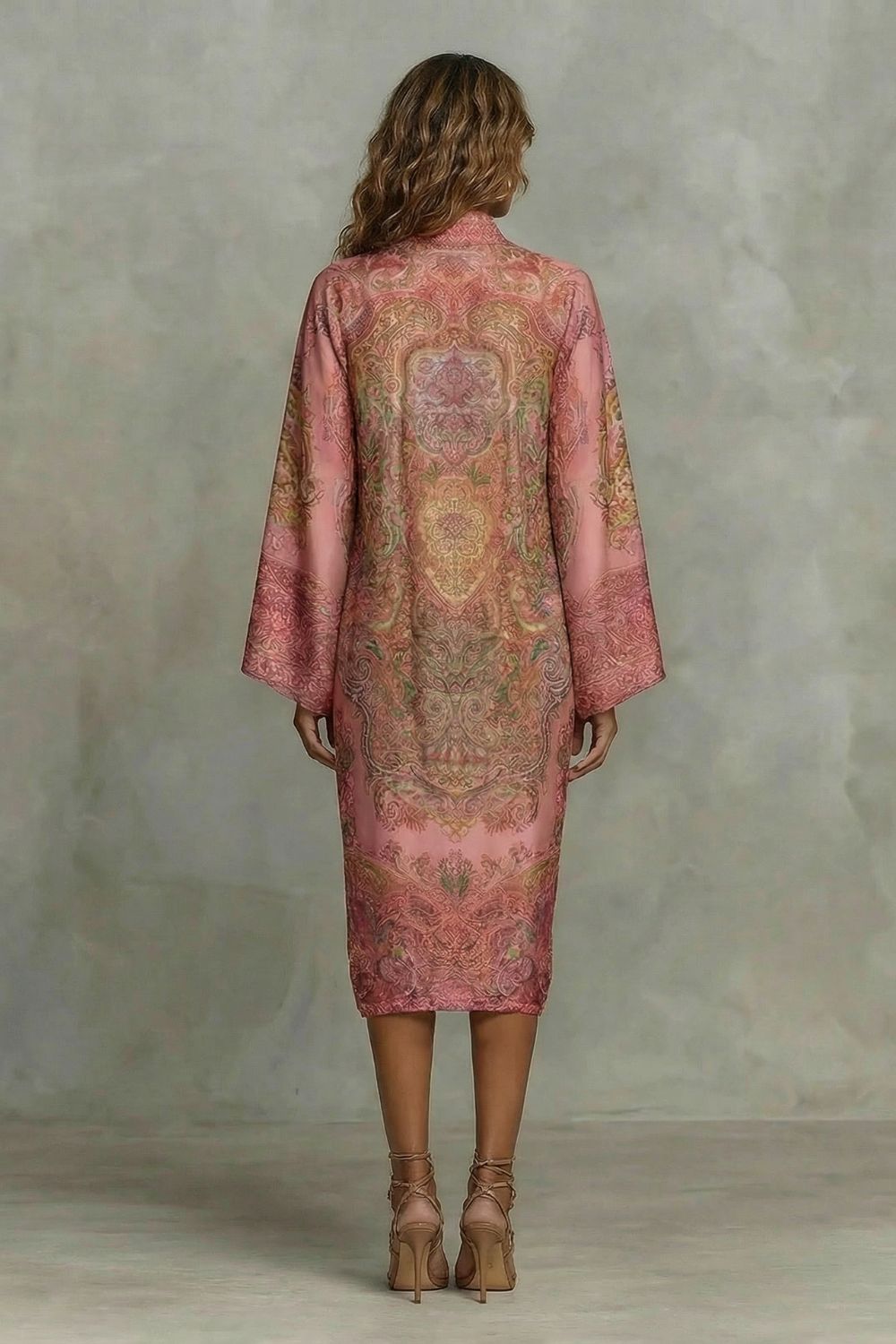 Baroque floral motif – Kimono midi dress