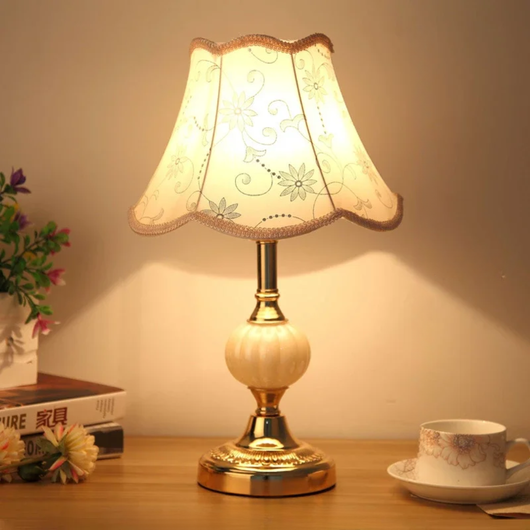 Quixy - Charmante Vintage Scandinavian Tischlampe für warme Atmosphäre - Roborro