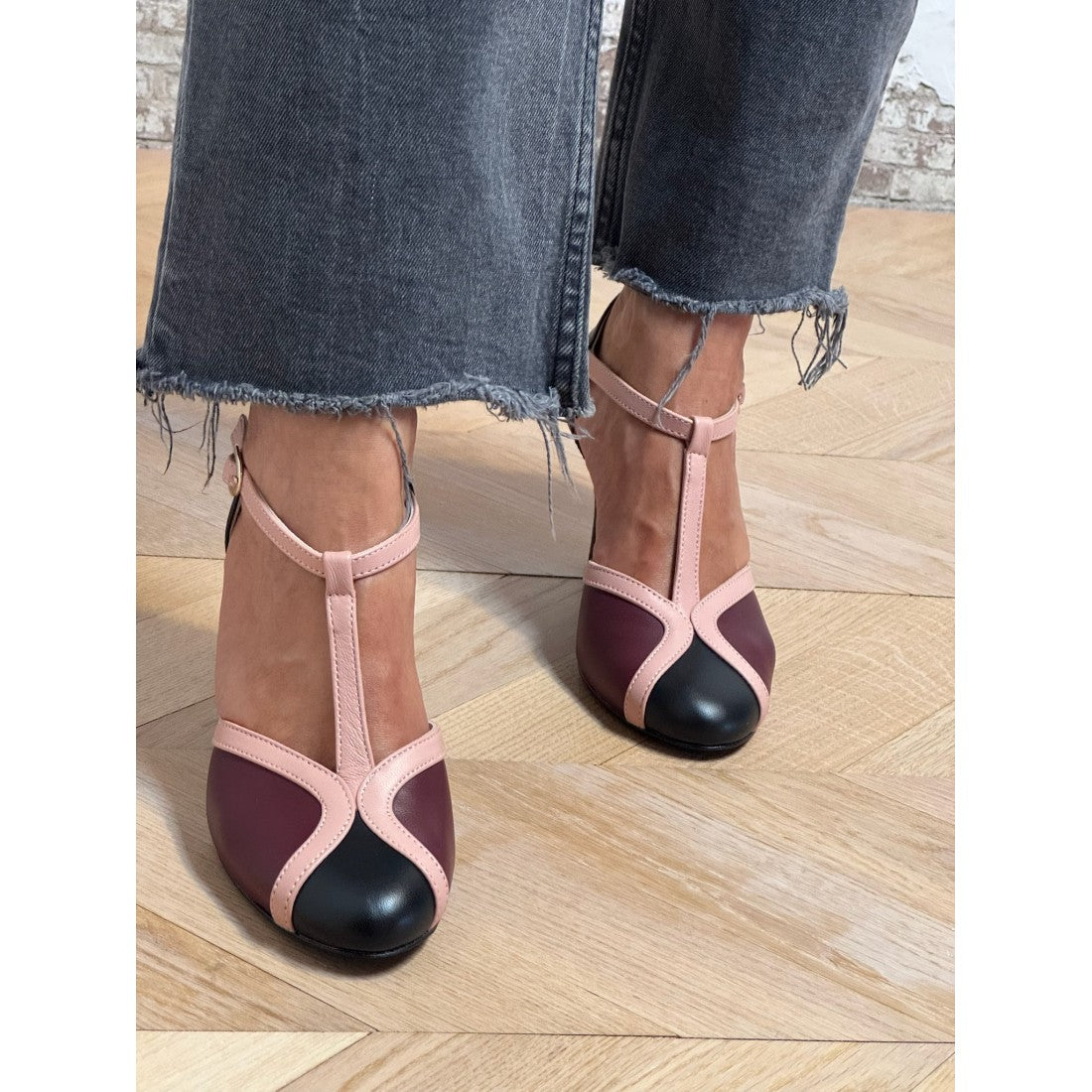 Aria™ | Chic Retro T-bar Heels
