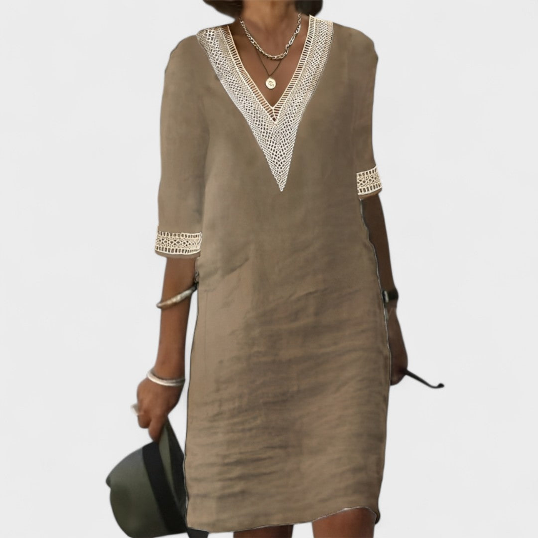 Carmen - Vestido de verano en lino con encaje delicado