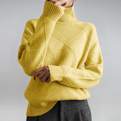 Paola – Le Pull Col Roulé Artistique