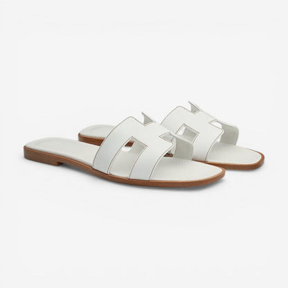 Margot – Sandales plates à brides avec semelle antidérapante