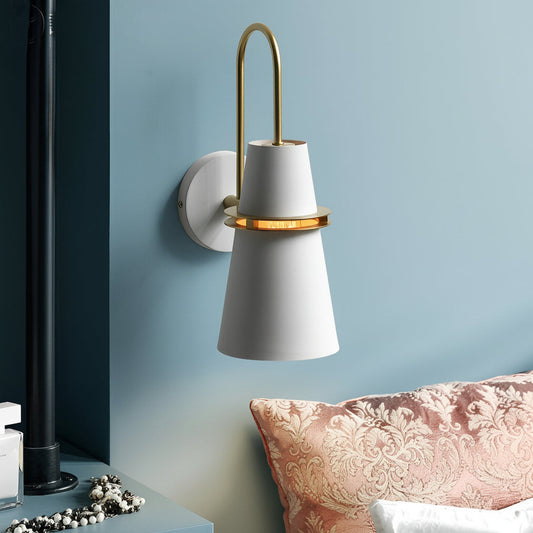 Freyza - Modern Nordic Creative Iron Wall Sconce – Minimalist Matte Metal Wall Lamp (E26/E27)