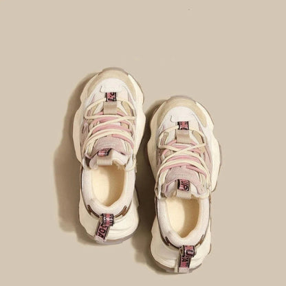 SwiftStep – Sneakers with Anti-Slip Grip & Adjustable Lace Closure
