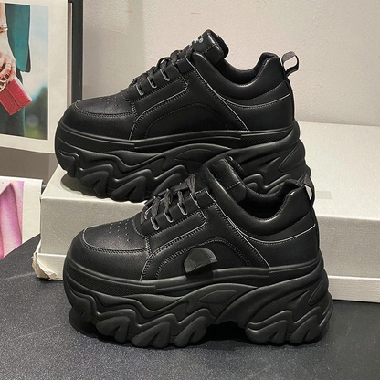 Coraline – Chaussures à semelle épaisse avec dessus en mesh à lacets
