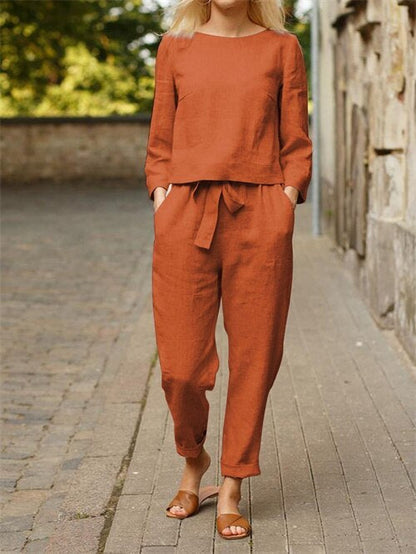 Zweiteiliges Damen Outfit mit Rundhals-Shirt & Hose mit Gummibund – Nia