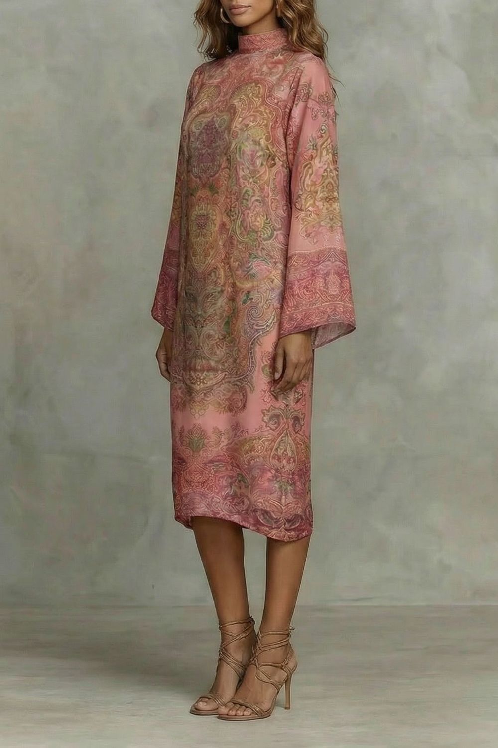 Baroque floral motif – Kimono midi dress