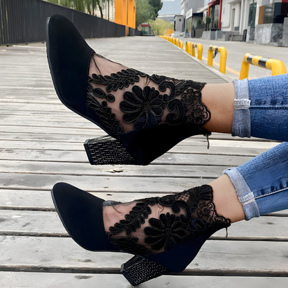 Alvéra™ Heels