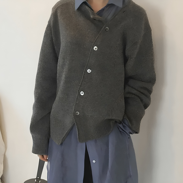 Cardigan Femme à Boutons Asymétriques – Élégance Décontractée