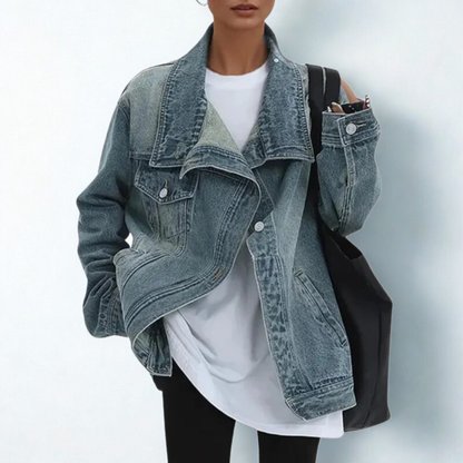 SARAH | Modna asymetryczna kurtka zapinana na guziki w stylu streetwear