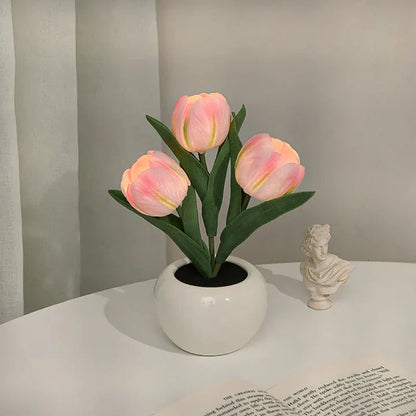 Tulpen-LED-Tischlampe im Keramiktopf – Warmes Dekorlicht