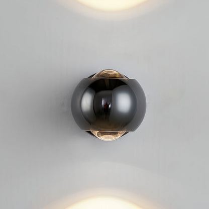 Moderne, drehbare LED-Wandleuchte aus Messing