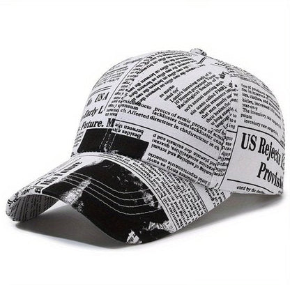 Wit zwart krantenprint baseball pet dames en heren – cap met tekst print en gebogen klep – verstelbare vintage stijl baseball pet – witte casual pet met all over print voor dagelijks gebruik