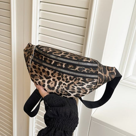 Kaki zwart heuptas dames en heren luipaard print heuptas verstelbare band met gesp meerdere rits vakken compact crossbody heuptasje met dieren patroon voor dagelijks gebruik reizen festivals en casual outfits