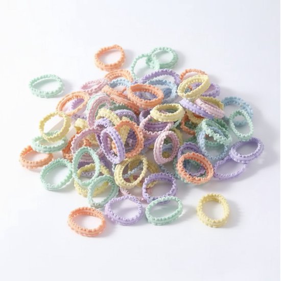 Pastel haar elastiekjes set 50 stuks – zachte gekartelde elastiekjes voor meisjes en dames – multicolor mini haaraccessoires voor dagelijks gebruik