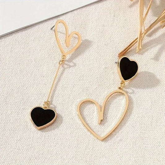 Goudkleurige oorhangers oorbellen met zwart hart design voor dames – asymmetrische statement oorbellen