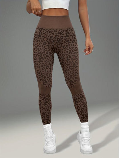 Koffie bruin sport legging dames – high waist fitness legging met luipaardprint – elastische yoga legging met aansluitende pasvorm – sport broek voor fitness yoga training en hardlopen – maat M