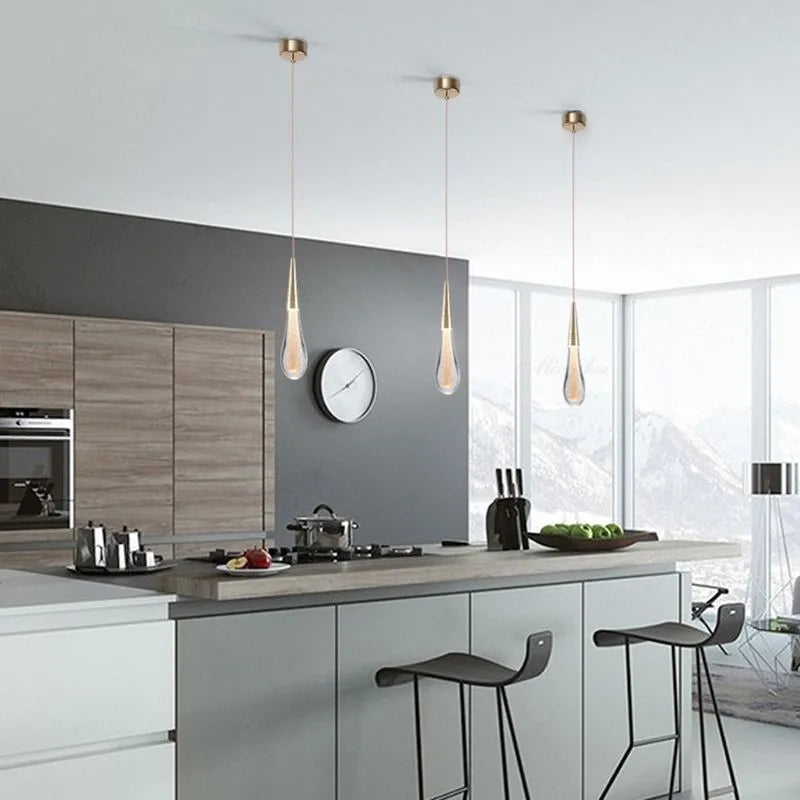 Vnitřní Moderní Závěsná Lampa | Zlato ve Tvaru Kapky LED Design