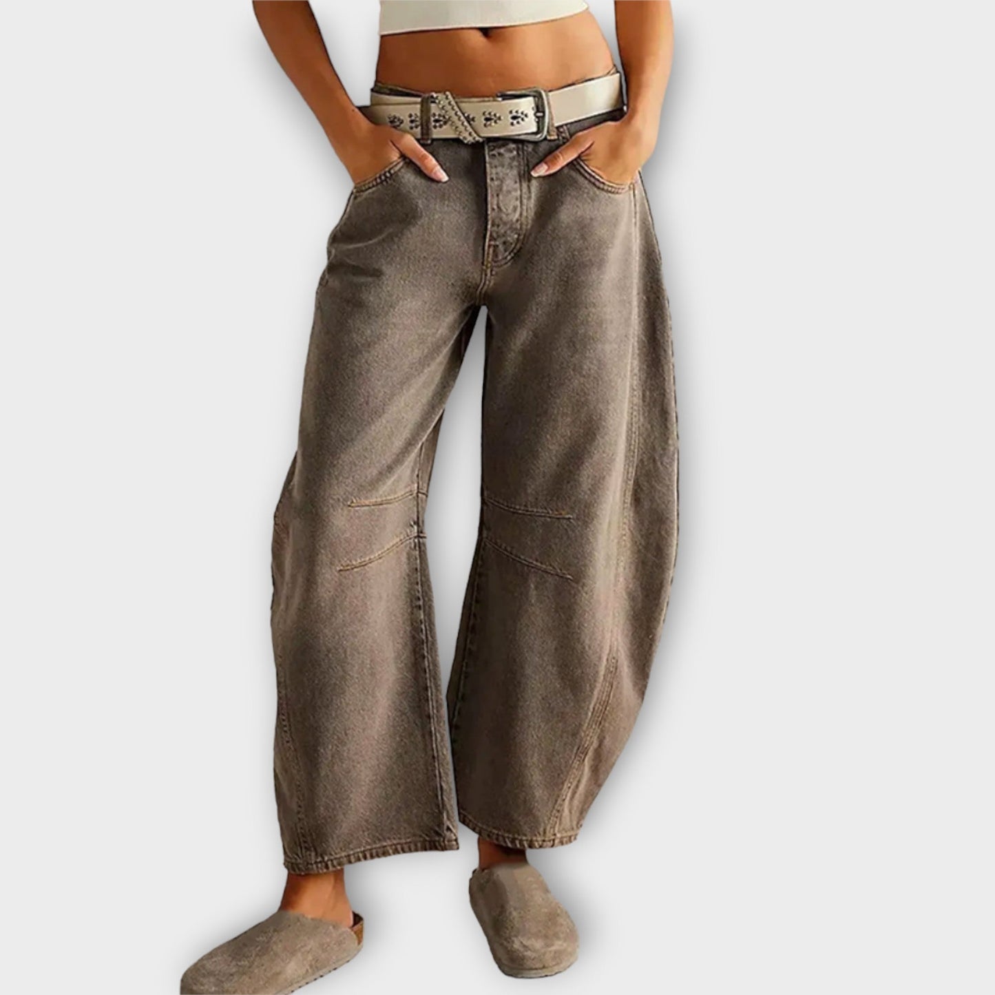 Jeans classici a gamba larga da donna
