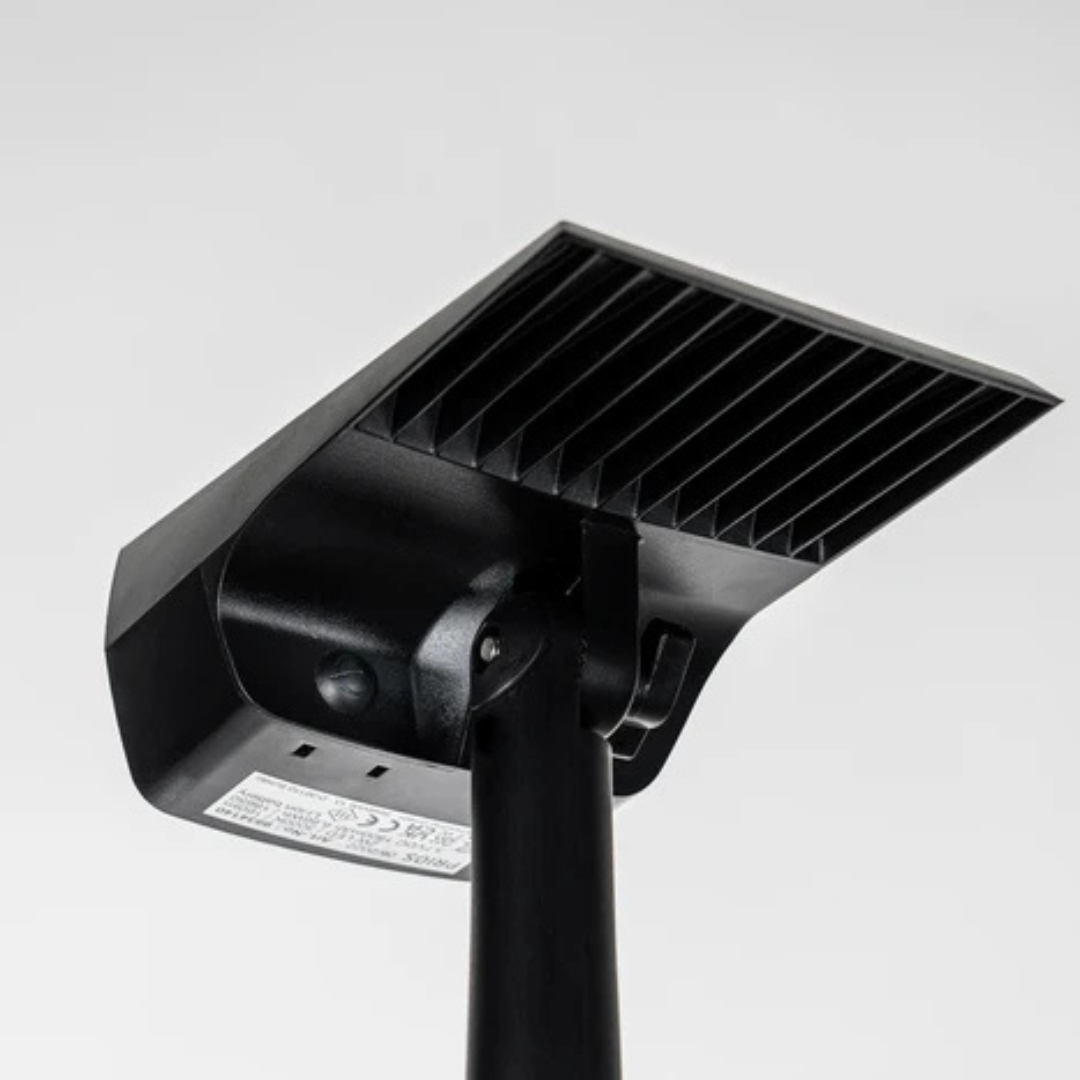 Solentra | Stijlvolle Waterdichte Solar Tuinlamp