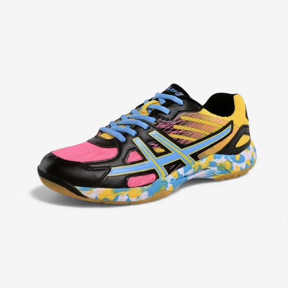 StrideFlex – Sneakers with Adjustable Laces & Round Toe