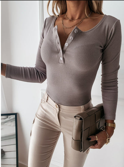 Camicia Henley di lusso da donna – Top comodo ed elegante