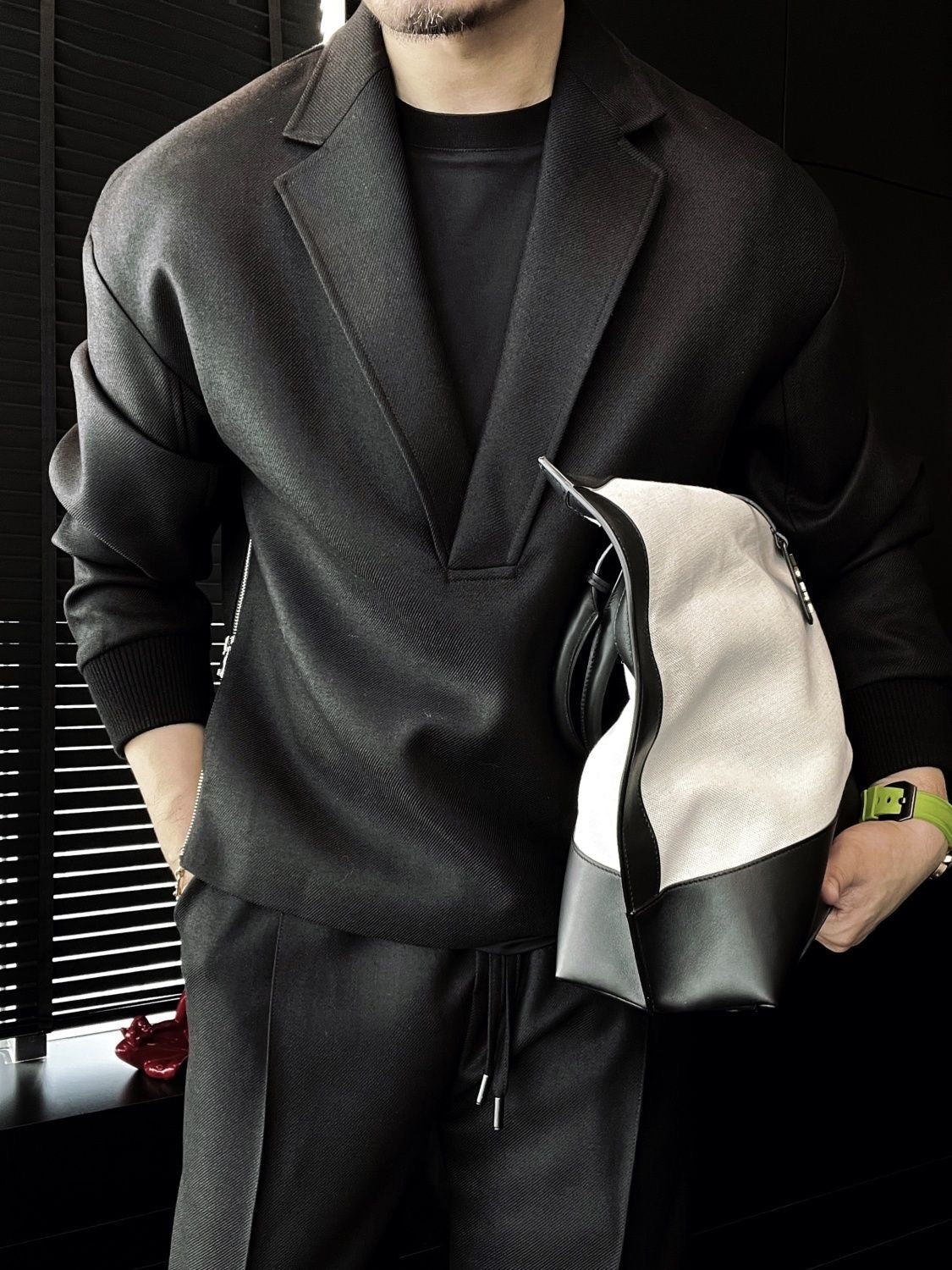 Antoine™ – Ensemble Lounge Col V élégant