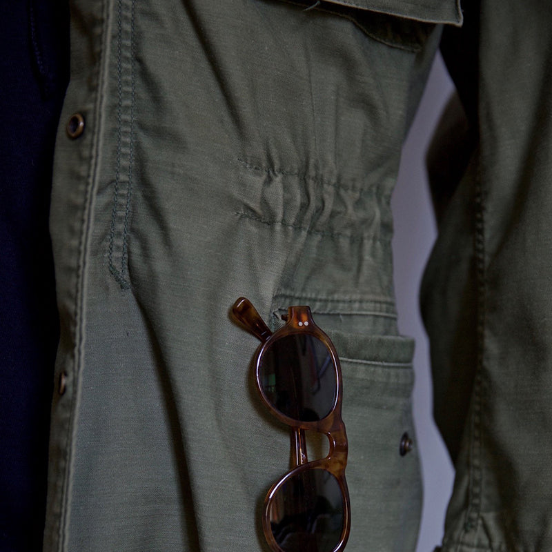 Robuste Militärstyle Jacke für einen beeindruckenden Look