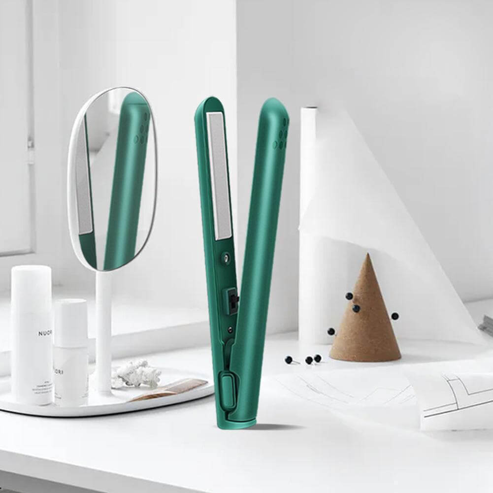 CurlEssence™ — Effortless Style Magic That Turns Heads Instantly