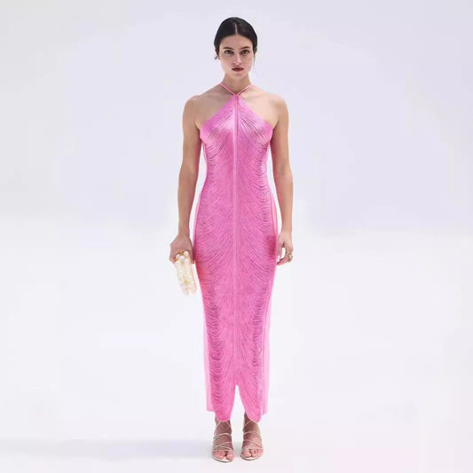 Elegantes langes Damenkleid mit Schlitz und raffiniertem Kragen