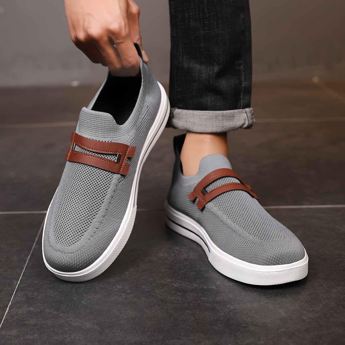 Reina | Mens Knit Slip-On Trainers