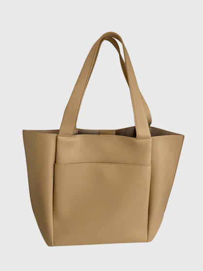 Clara | Bolsa de ombro estruturada para o dia a dia