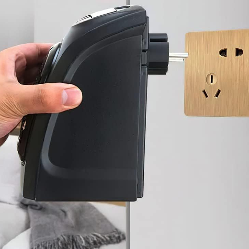 Electric Fan Heater with Thermostat – Compact and Plug-In Design
