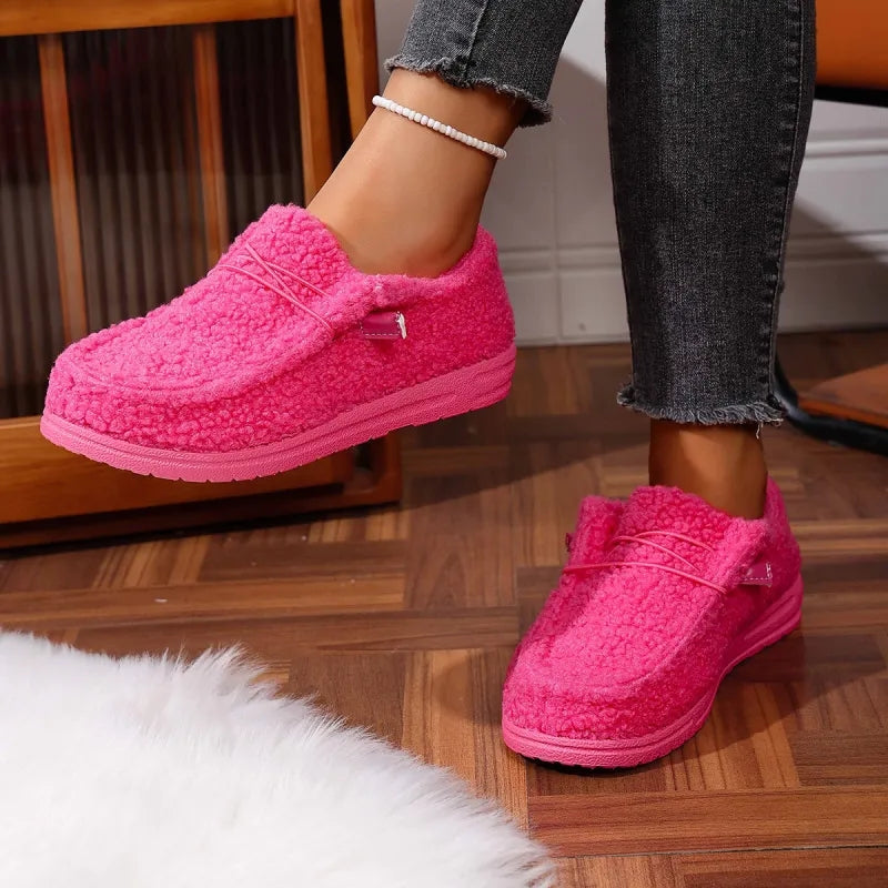 Mia – Women's Round Toe Flats with Slip-On Design