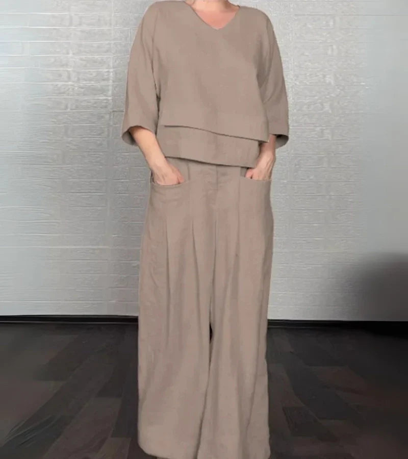 Sonja | Elegant women's outfit with asymmetric top and wide-leg trousers