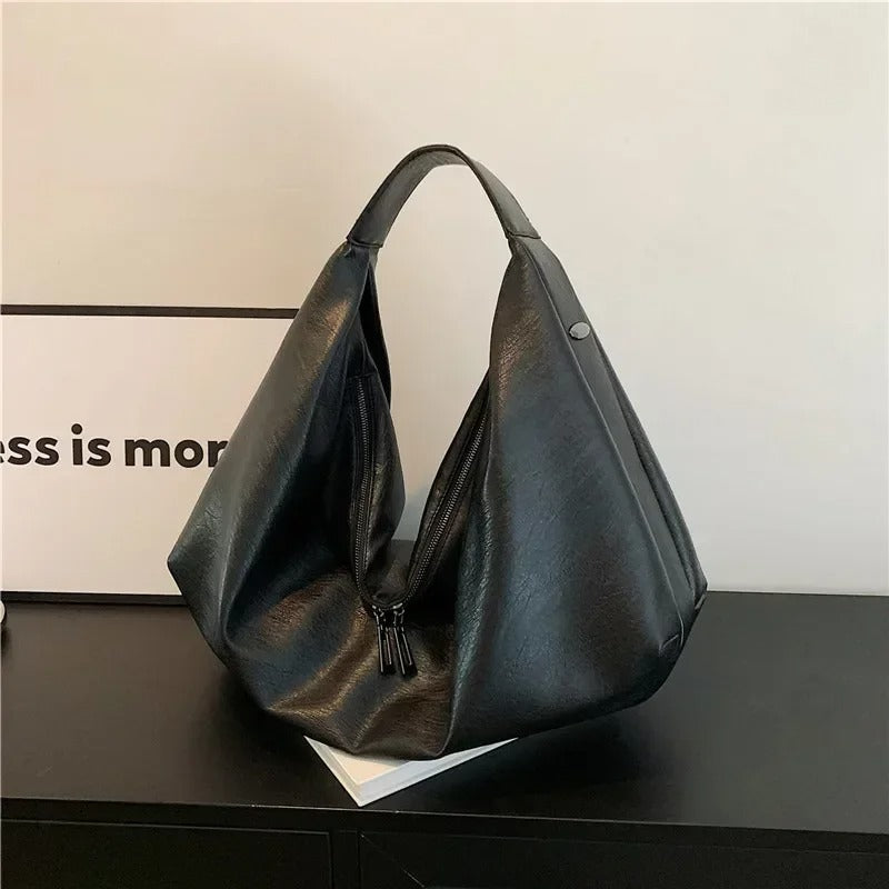 Große weiche Ledertasche für Damen mit Schulterriemen