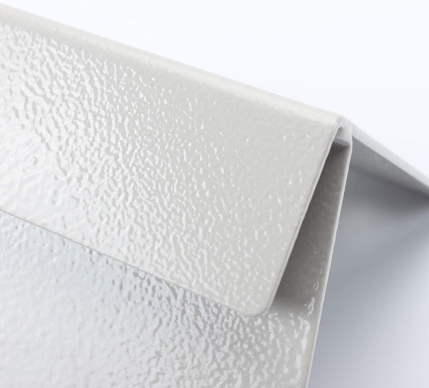 Libreleviosa®: Invisible Wall-Mounted Book Shelves for a Harry Potter-Inspired Library