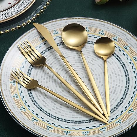Minimalistisches Edelstahl-Besteckset mit mattem Finish