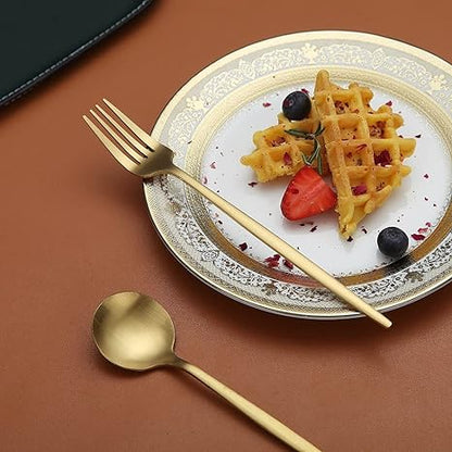 Minimalistisches Edelstahl-Besteckset mit mattem Finish
