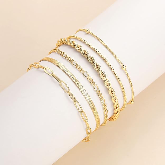 Isabella Vernetta Gold Bracelet Set – Elegant, Coordinated Jewelry for Any Occasion