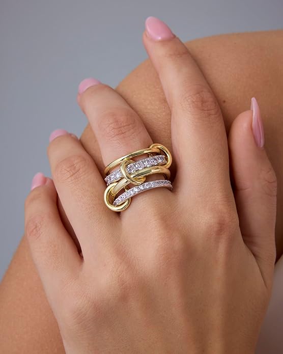 Divifa Interlock Stack Ring in Gold-Plated stainless steel
