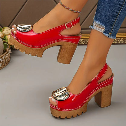 Megyn – Pumps Mit Vintage-Metallschnalle