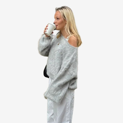 Emma - Long sleeve off shoulder sweater with crew neck