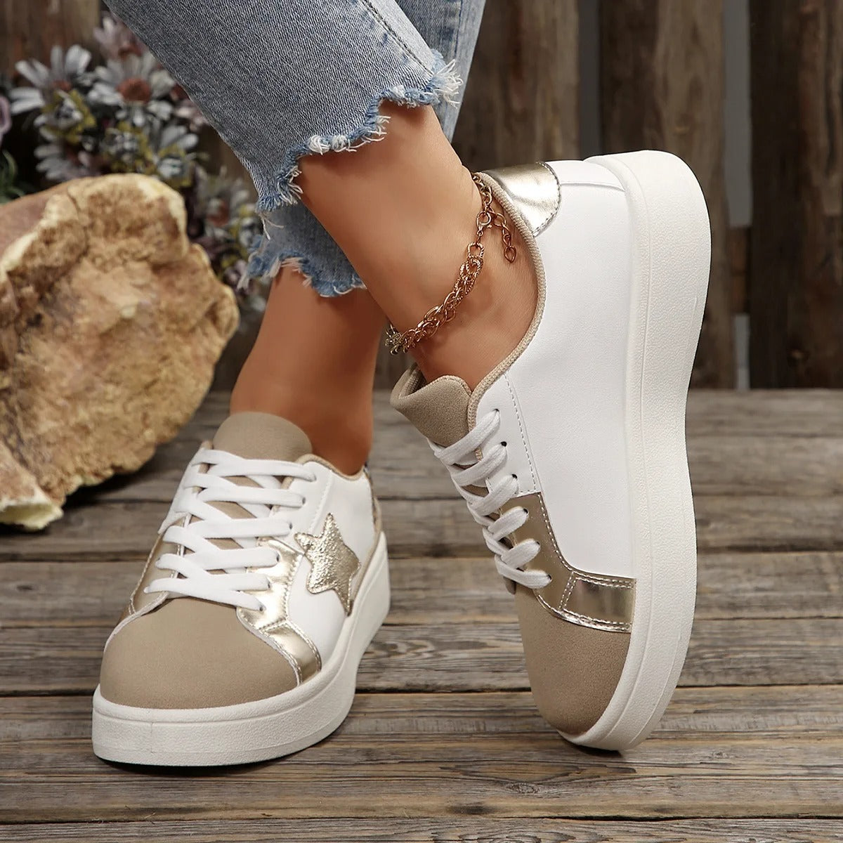 Baskets femme décontractées avec détails étoile